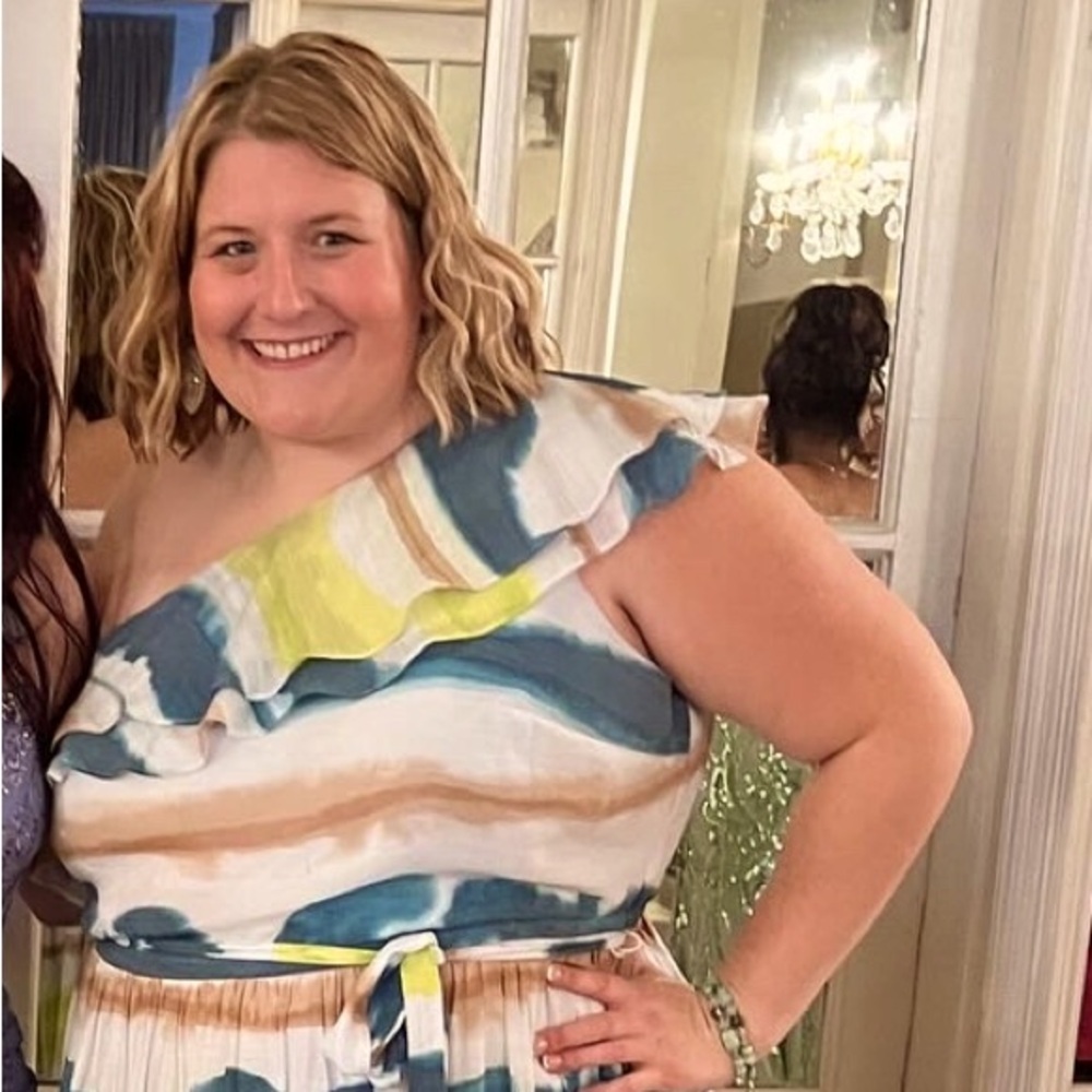 Meet Your Posher, Lynsey